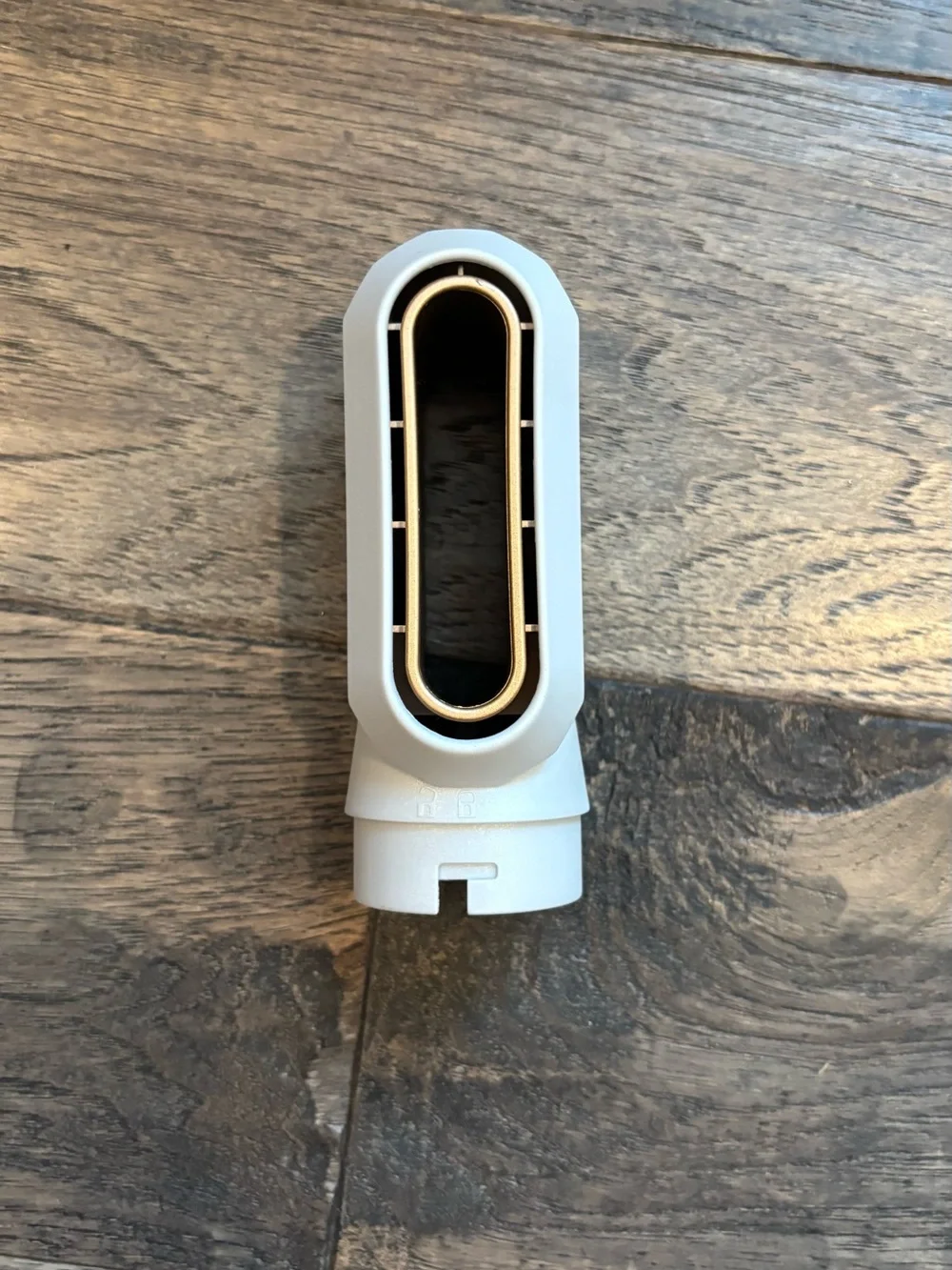 5-in-1 Nora Styler Hair Dryer Brush - White & Gold